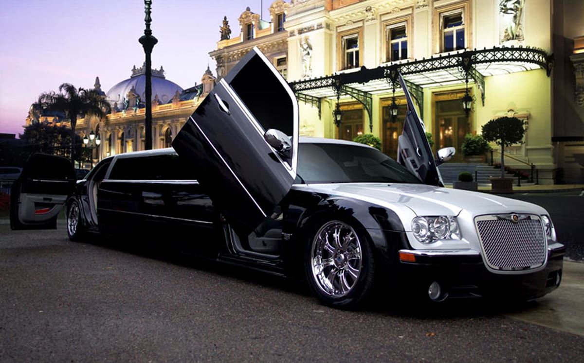 1800-limo-city-wedding-car-providers-central-victoria