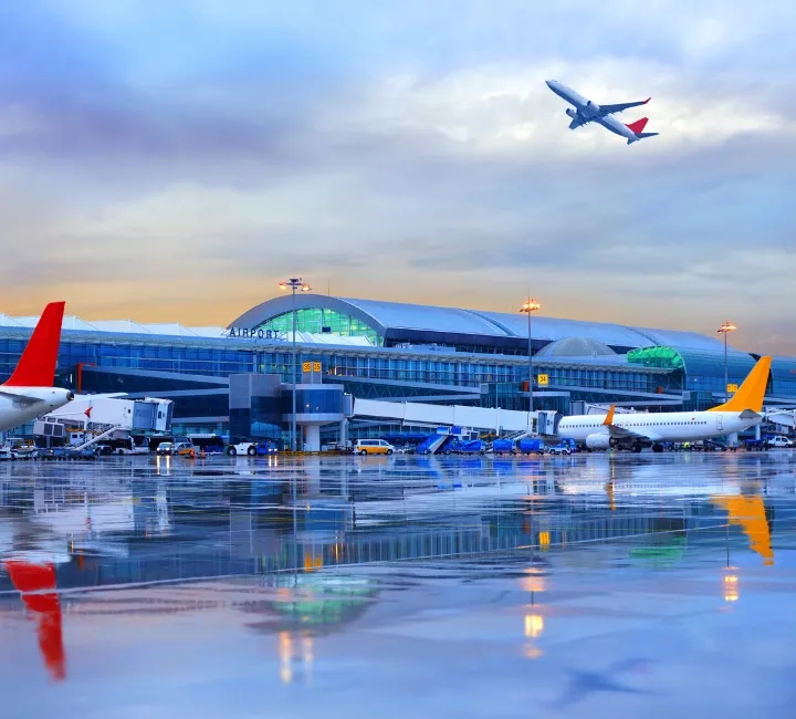 Inter-terminal Transfers and JFK Airport Ground Connections